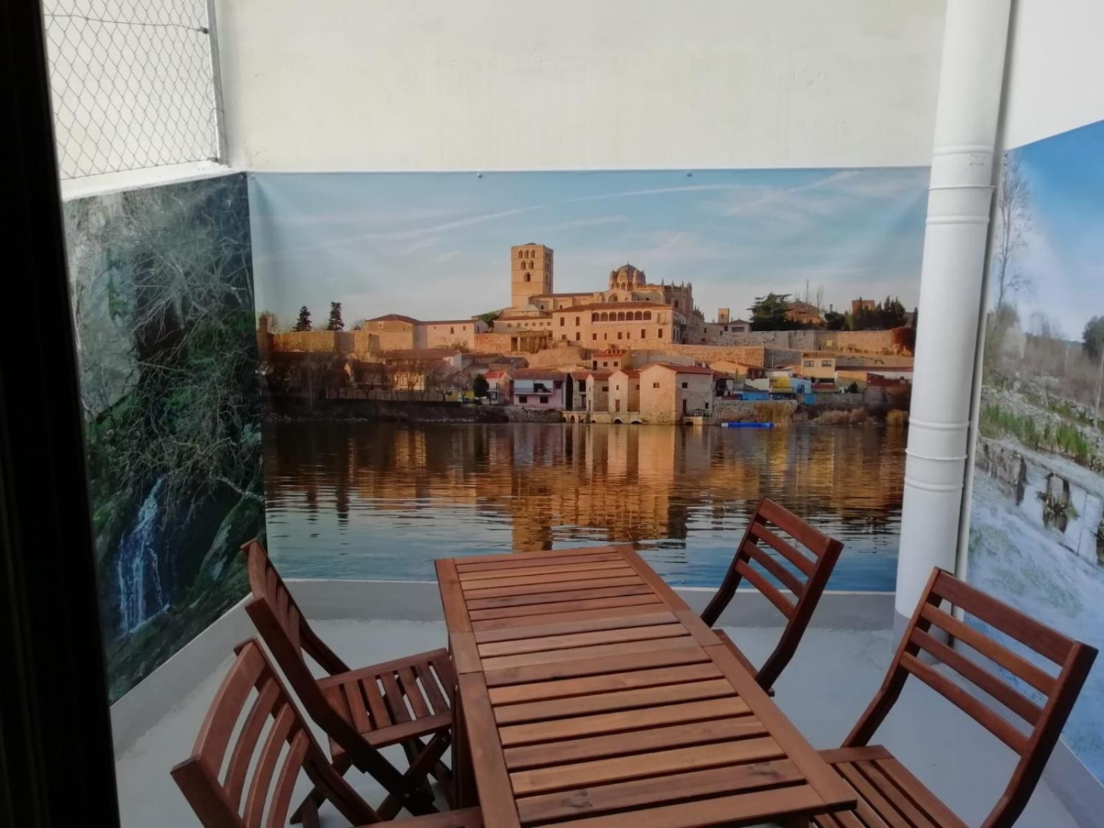 Apartamentos Oasis Zamora Exterior photo